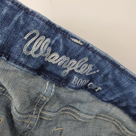 Wrangler Boot Cut Women's Denim Blue Boot Fit Jeans Size 11 x 32 - Picture 3 of 9